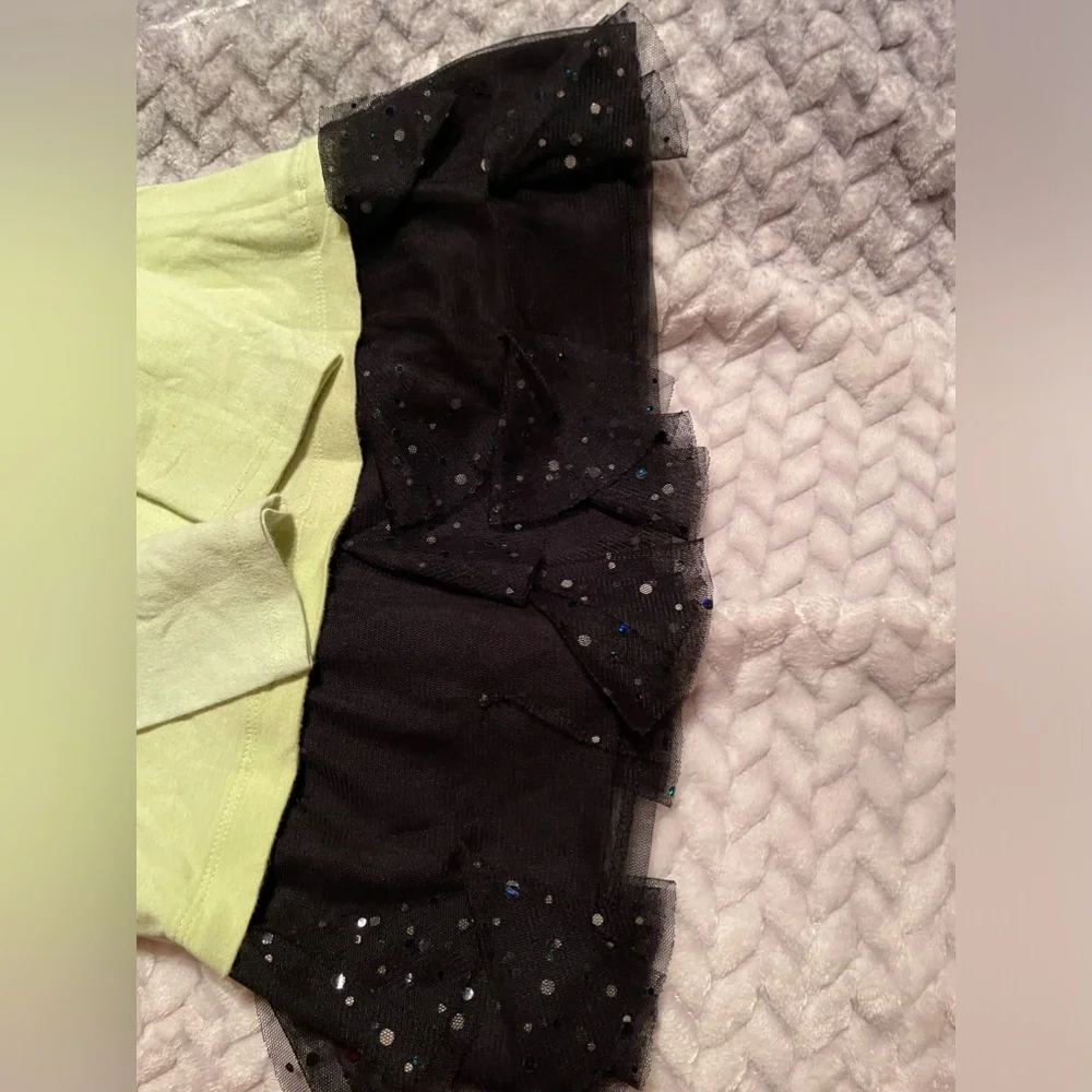 🌻 JUSTICE Girls frilly T-shirt dress long sleeves Green & black SZ 6 lace Heart